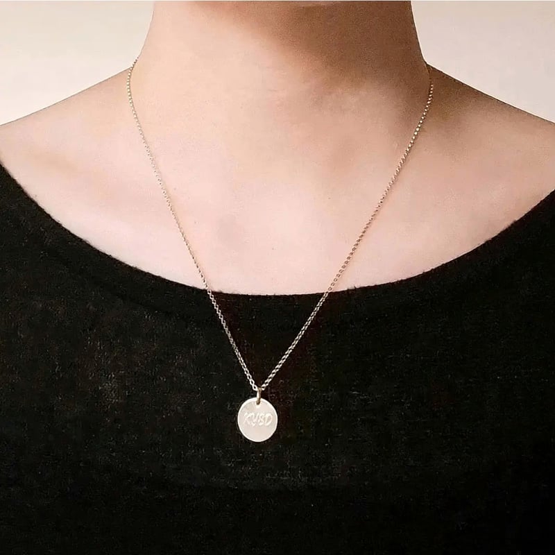4つのイニシャルプレートネックレス | ナンバー(数字)と 4つのイニシャルプレートネックレス | ナンバー(数字)と