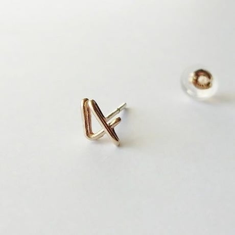 ひとつぶ数字(ナンバー)スタッドピアス 【10金】  (片耳)