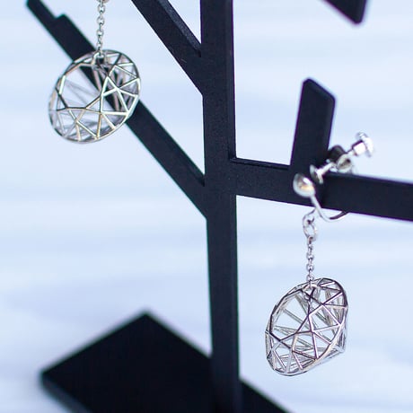 線で描く、空想のダイヤモンド【Wire-mond ワイヤーダイヤモンド】イヤリング【Gold・Pink Gold・Silver】【金具の変更無料】