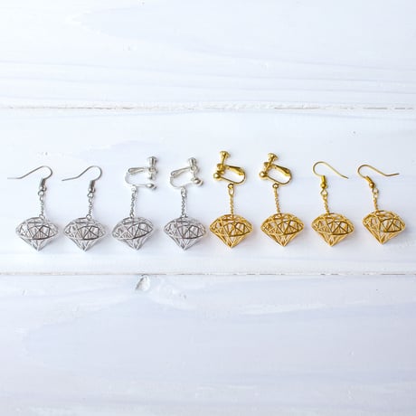 線で描く、空想のダイヤモンド【Wire-mond ワイヤーダイヤモンド】イヤリング【Gold・Pink Gold・Silver】【金具の変更無料】