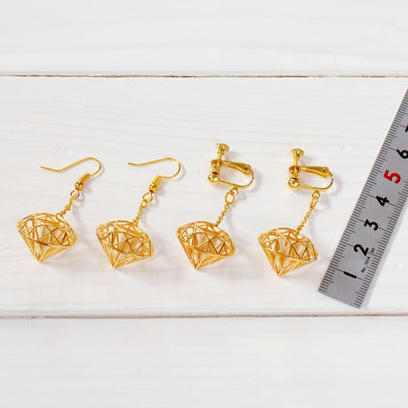 線で描く、空想のダイヤモンド【Wire-mond ワイヤーダイヤモンド】イヤリング【Gold・Pink Gold・Silver】【金具の変更無料】