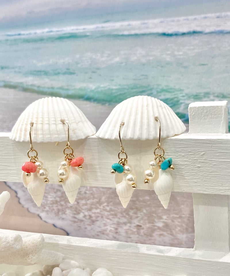 【みこし】雨氣 貝殻イヤリングとワンピース 巻貝＆海の泡ピアス / ピンクコーラル SHELOOMオリジナル | SHELOOM