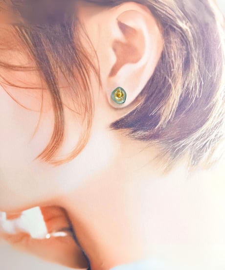 一粒シーグラス＆シェル  ワンポイントピアス　SHELOOMオリジナル
