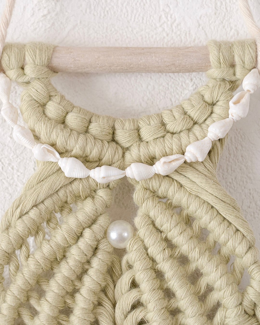 No.101 カウリーシェルのマクラメタペストリー No.101 カウリーシェルのマクラメタペストリー