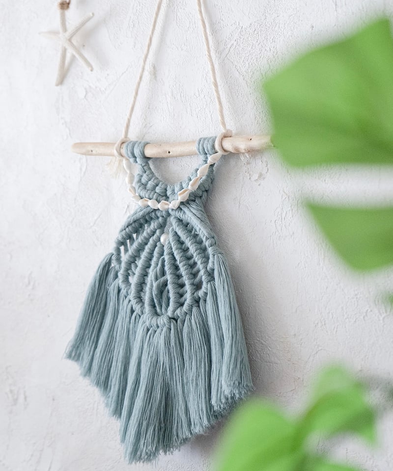 No.101 カウリーシェルのマクラメタペストリー No.101 カウリーシェルのマクラメタペストリー No.101 カウリーシェル