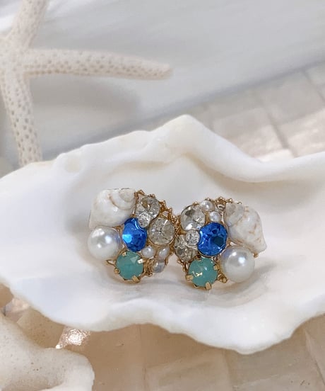 海の泡ピアス　SHELOOMオリジナル
