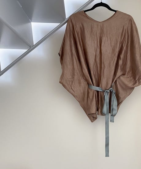 ウエストマークドルマンスリーブカットソー_beige