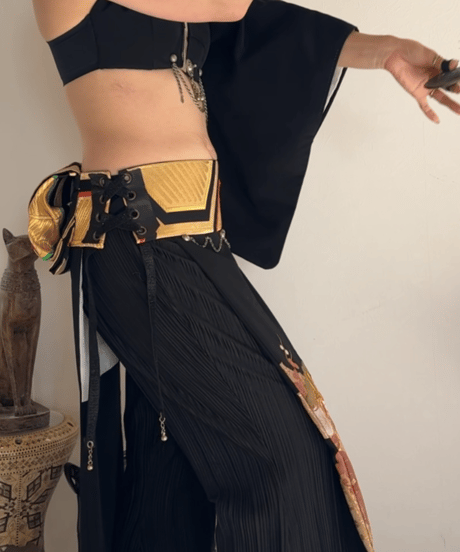 ■ベリーダンス和衣装 ３点セット_ black × bronze gold