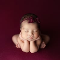 ニューボーンサイズ　シャイニーレースリボンのヘッドバンド