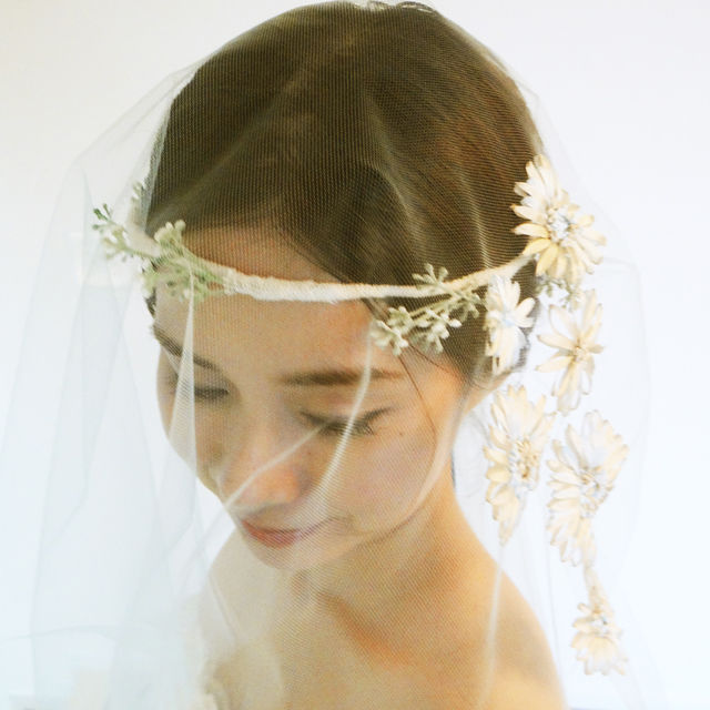 マーガレットリボン刺繍 ミントクリーム色ウエディングベール