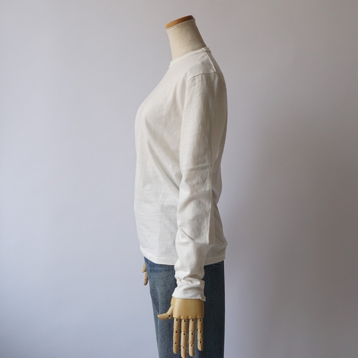 COMPACT LONG TEE | here.