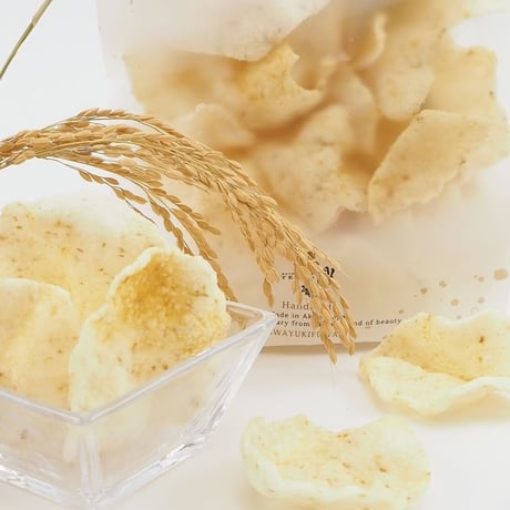 淡雪ふわり　こがしごぼう醤油味70ｇ