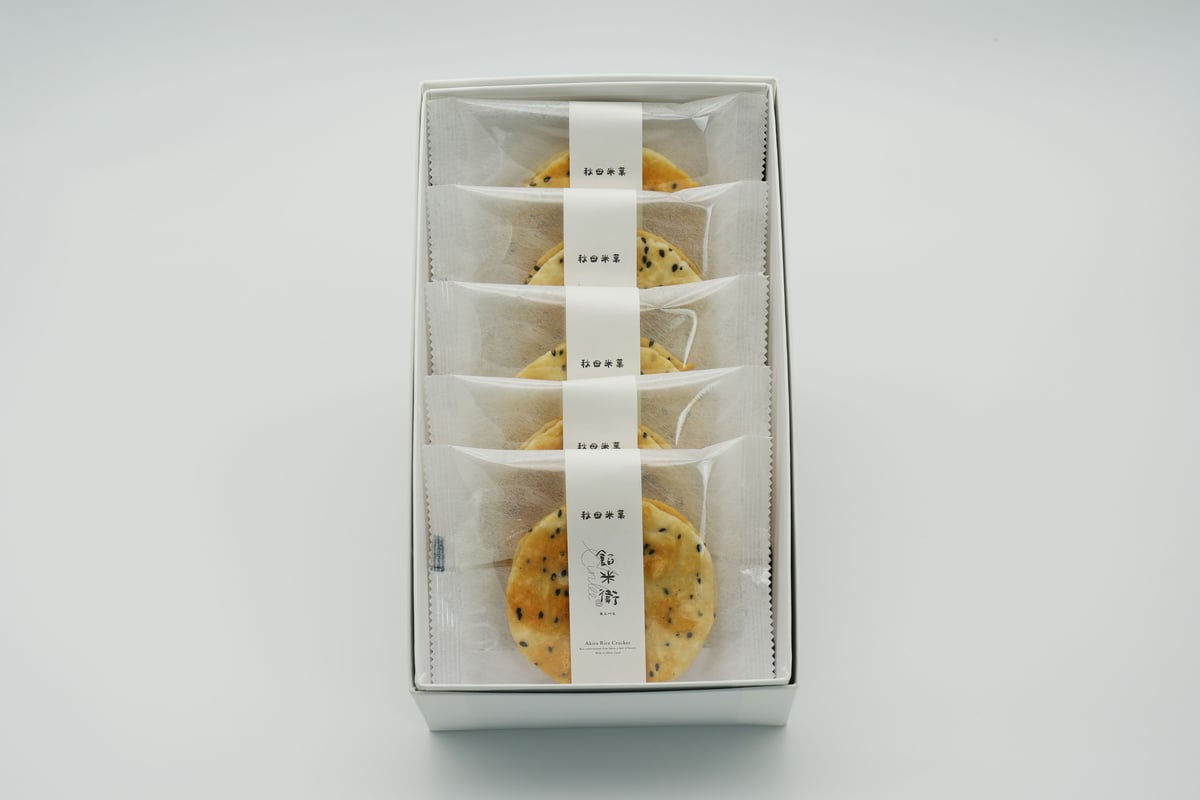 秋田あんごま煎餅 あんべぇ 5枚入箱 | TEIAN