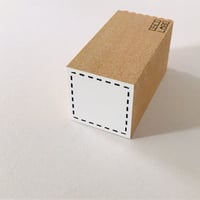 ワク四角　破線 [frame square: dashed]