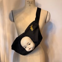 □美品□あちゃちゅむ capi ボディバッグ fit=cover,w=200,h=200