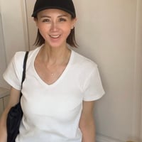 ラウンドＶネックTシャツ