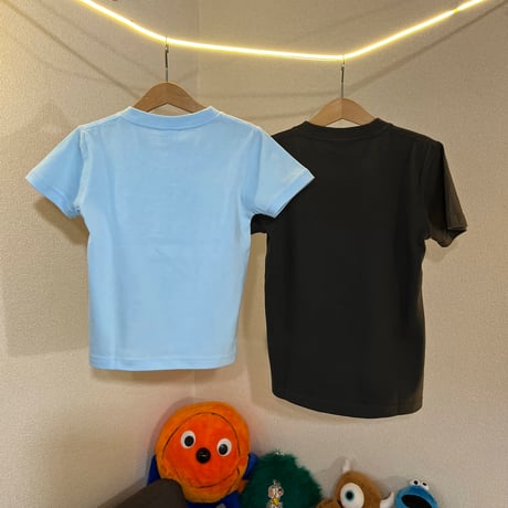 flower base Tシャツ
