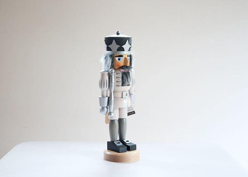 くるみ割り人形 『星の王冠の王様 金と白』 | 小さなミュージアム