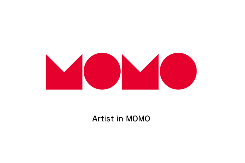 Artist in MOMO
