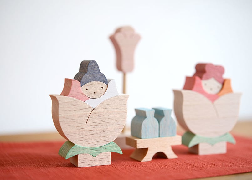 小黒三郎　バラの花びな・ぼんぼり付＆つぼみびな バラの花びな・ぼんぼり付き（小） | Artist in MOMO