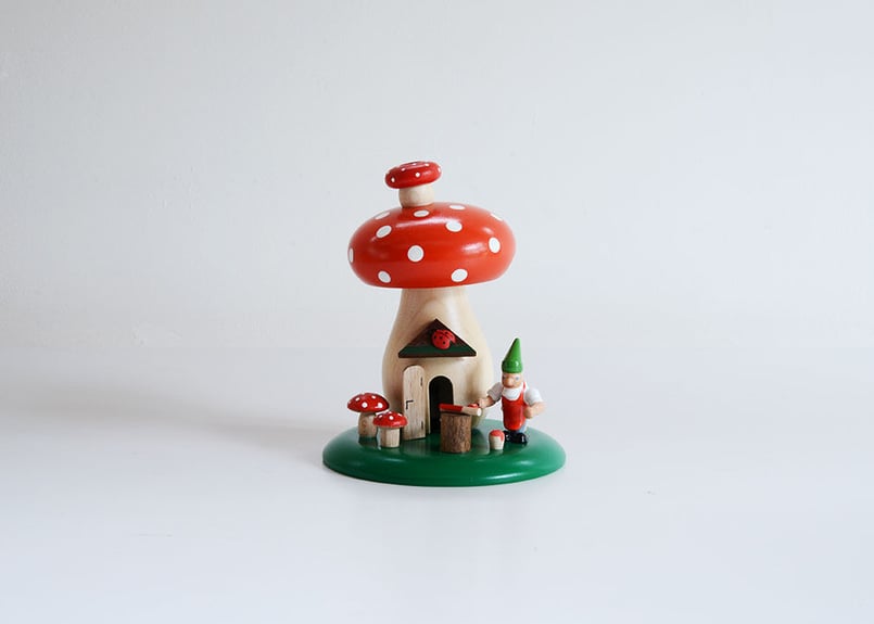 煙出し人形 「RMキノコのおうち」(高さ12cm) | Artist in MOMO 煙出し人形 「RMキノコのおうち」(高さ12cm) | Artist in MOMO