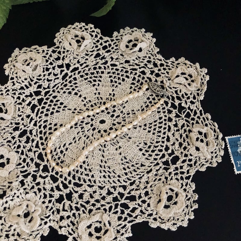 アンティーク 4頭の象アランソン クロシェ編の花 ノルマンディーレース