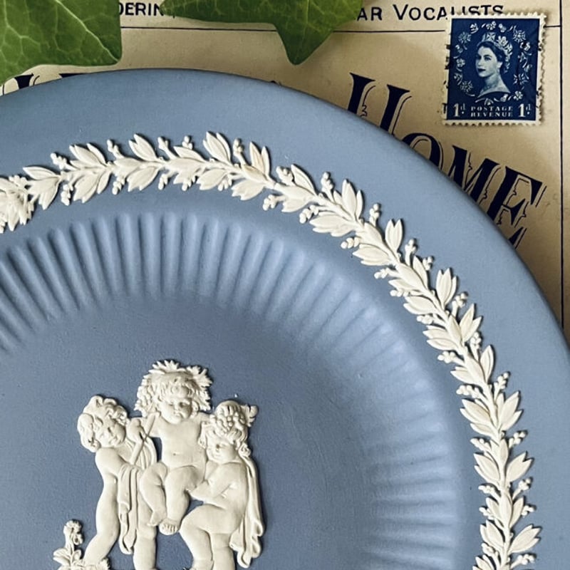 ★匿名配送★Wedgewood ウェッジウッド　イギリス製　　天使　飾りプレート ☆匿名配送☆Wedgewood ウェッジウッドイギリス製天使飾りプレート