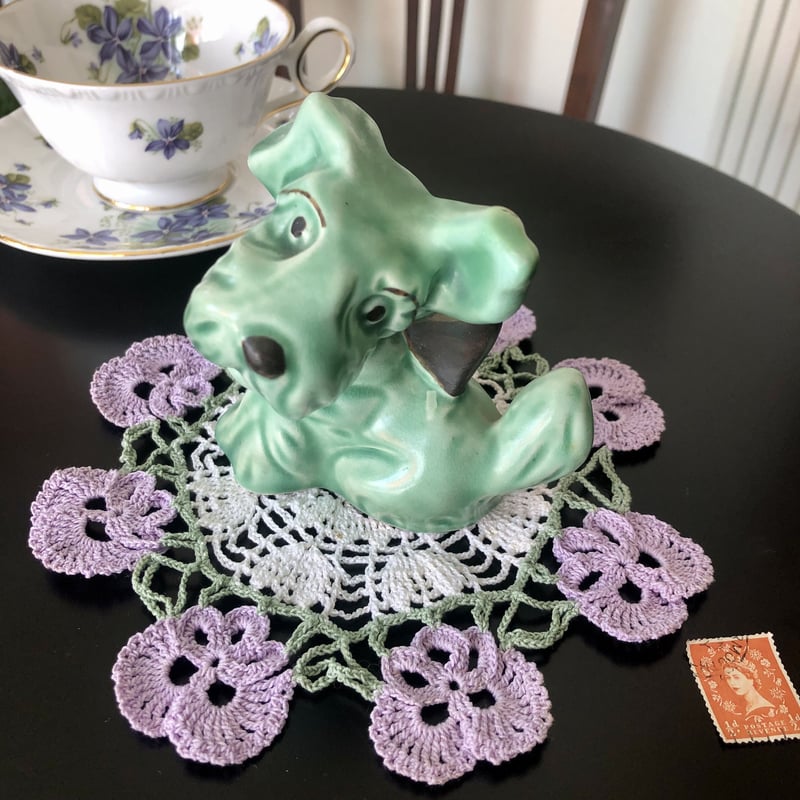 ○l-59/手編みのすみれのクロッシェレースドイリー | PISKEY -イギリス