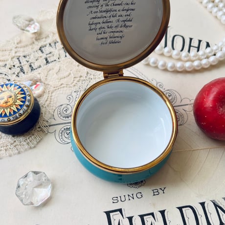 ●o-181/ハンドペイント 気球の大きなエナメルボックス