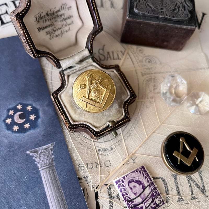 ○ab-326/フリーメイソンのアンティークボタン | PISKEY -イギリスの