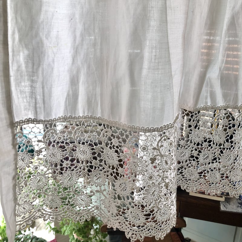 ○l-42/ボビンレース 胸当て付きエプロン | PISKEY -イギリスのふるい