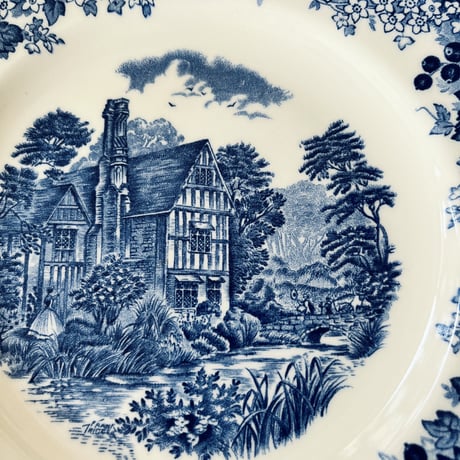 ●po-51/Wedgwood  「ロマンティックイングランド」プレート