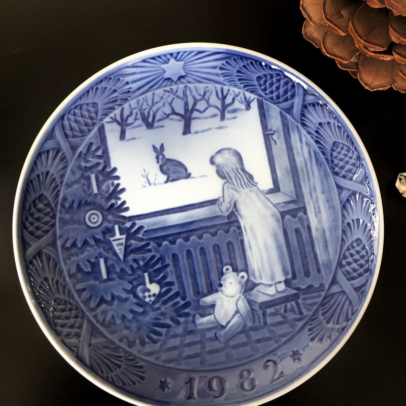 ロイヤルコペンハーゲン　イヤープレート ロイヤルコペンハーゲン イヤープレート 1982