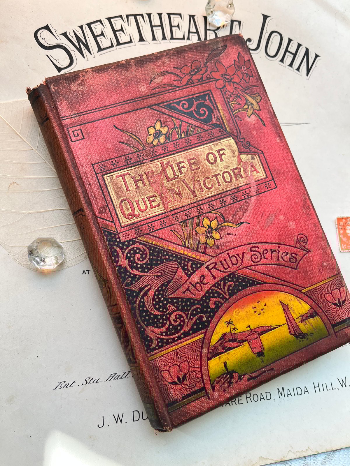 ○vp-54/1887-1890年 ヴィクトリア女王の伝記「THE LIEE OF QUEEN