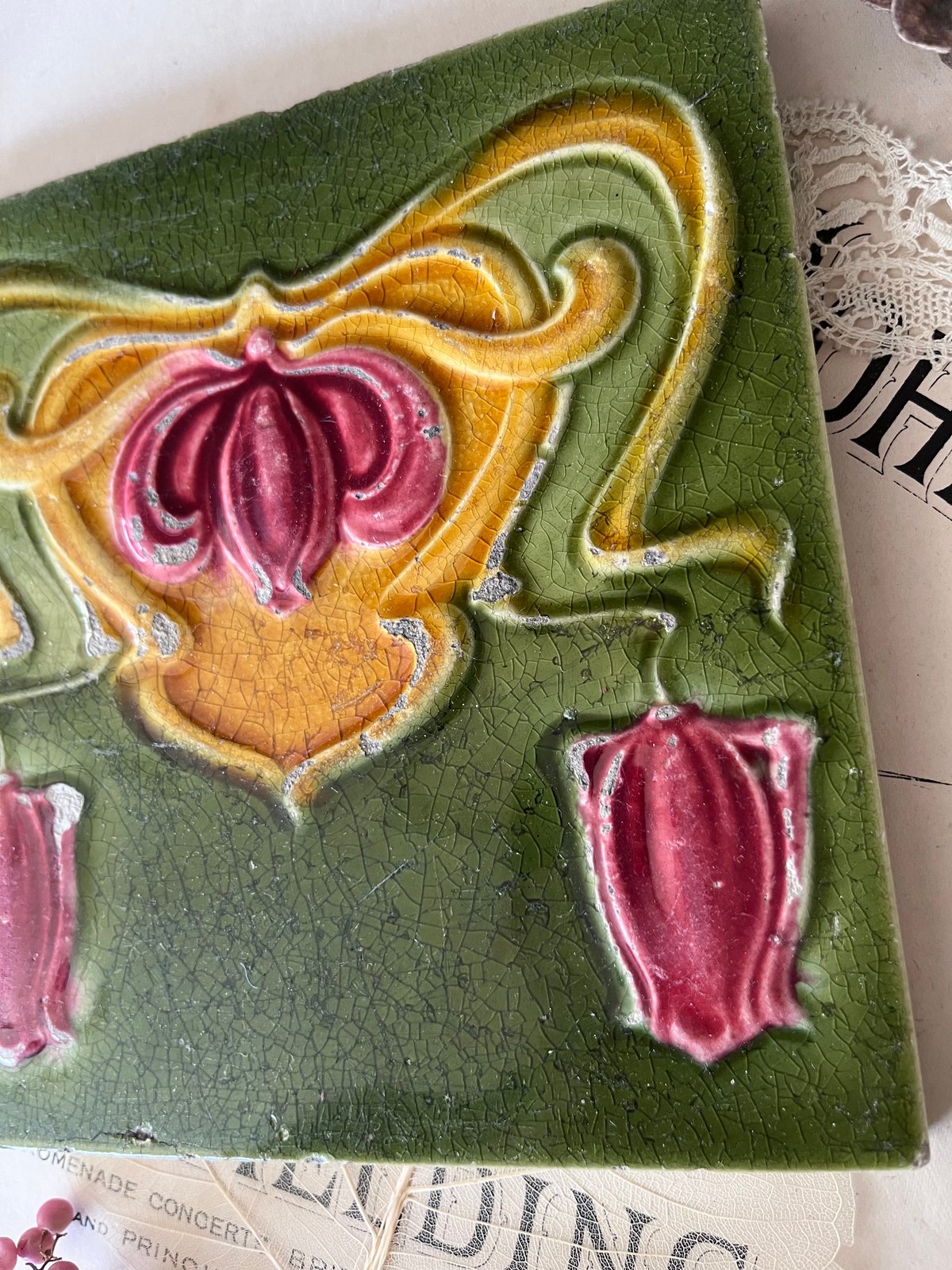 アールヌーボ ヴィクトリアン　アンティークタイル ポットスタンド　トリベット アールヌーボ ヴィクトリアン アンティークタイル ポットスタンド