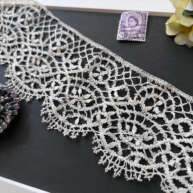○l-87/幅広 手編みのベッドフォードシャーレース 36cm