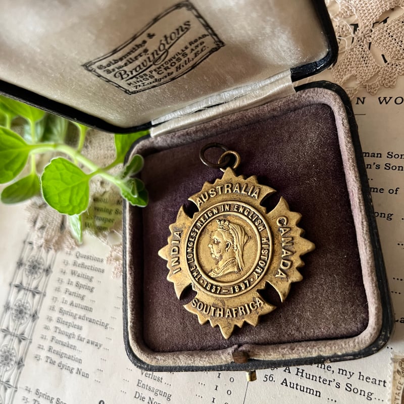 CATEGORY 英国王室 | PISKEY -イギリスのふるいものかわいいもの-