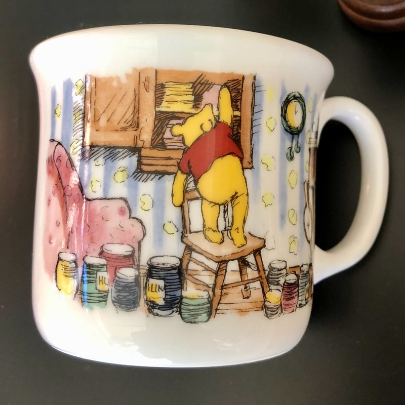 ロイヤルドルトン プーさん ピグレット 陶器 ロイヤルドルトン プーさん ピグレット 陶器 - メルカリ