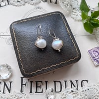 ●ab-299/シルバー＆22k製 バロックパールのピアス