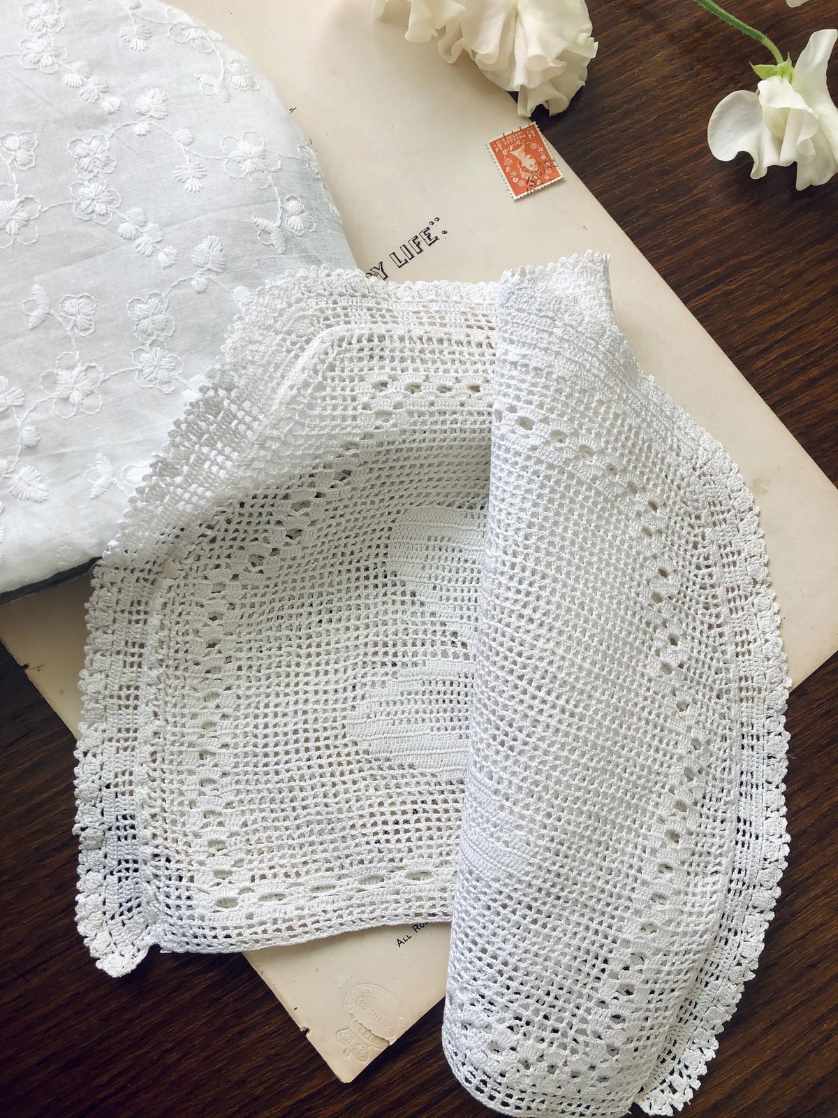 ○l-41/フィレレースのティーコージーカバーB ティーカップ柄