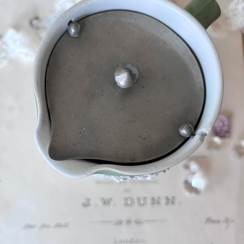 ○po-94/ウェッジウッド ジャスパーウェアのジャグ | PISKEY -イギリス