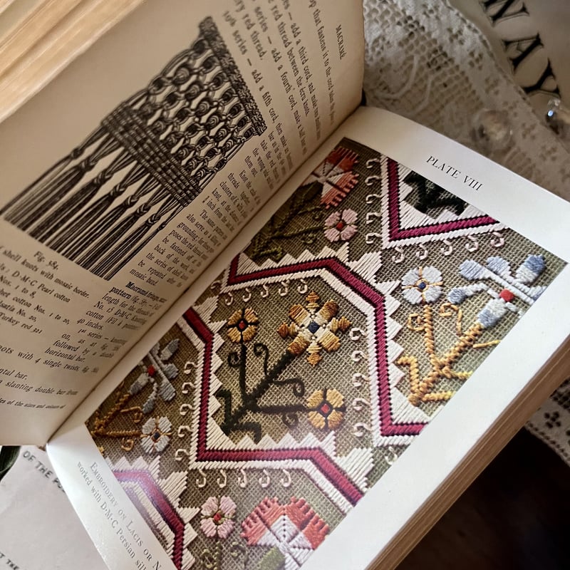 古代裂イギリスニードルワーク