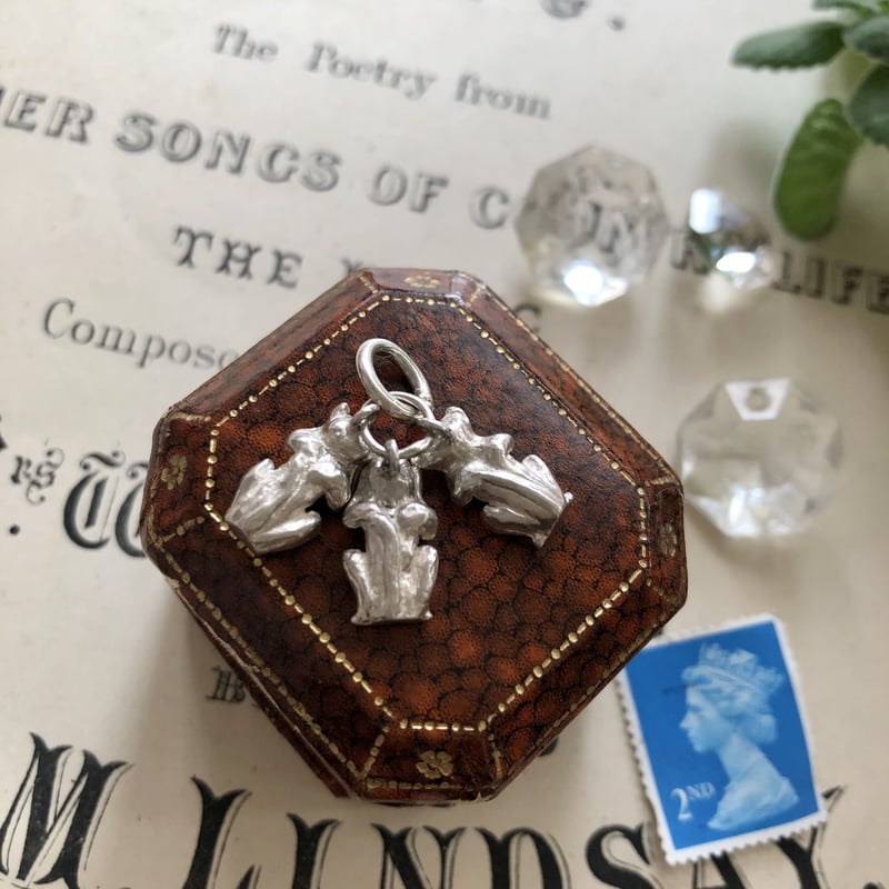 ○ab-81/シルバー製三猿のチャーム ペンダントトップ | PISKEY