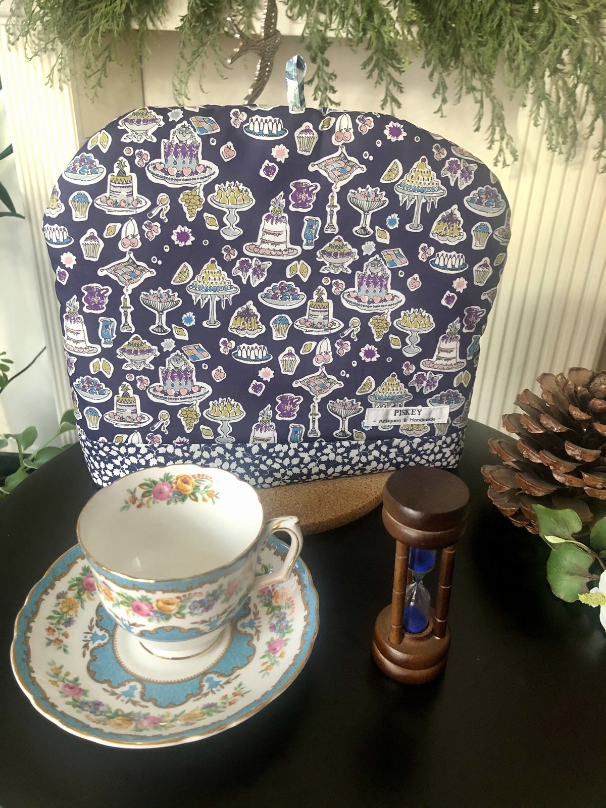 ◇ht-1/英国製リバティプリント使用のティーコージー ＜High Tea