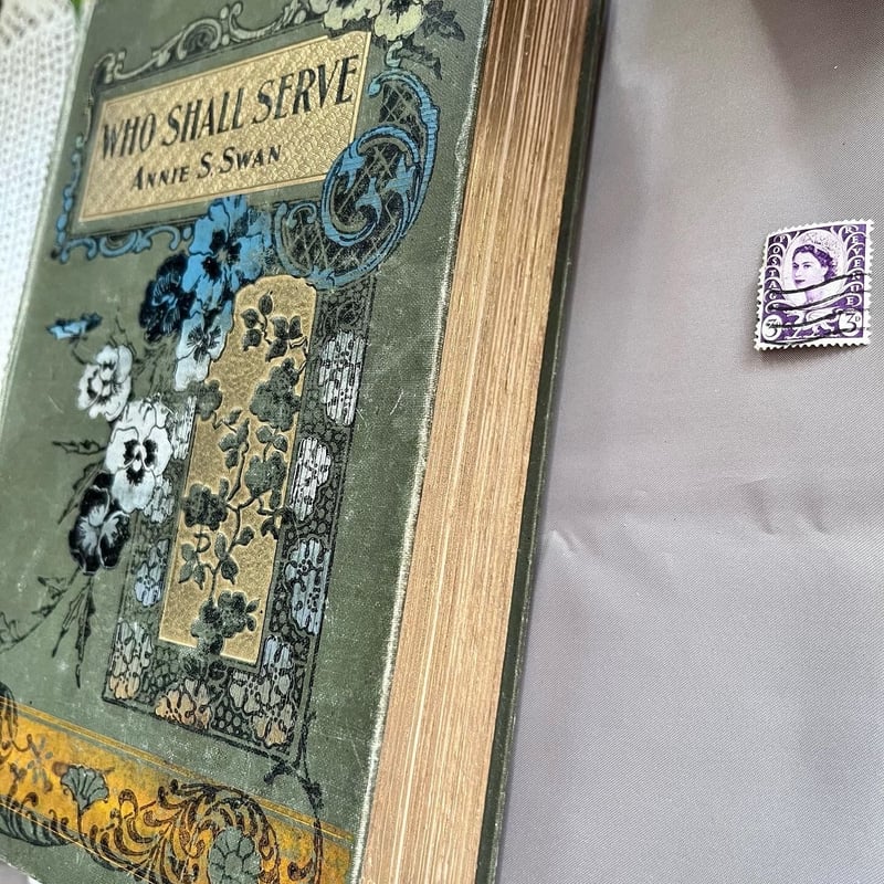○vp-15/ ヴィクトリアン パンジーの装丁本「WHO SHALL SERVE」 | PIS