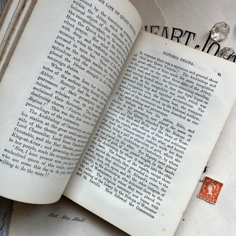 ●vp-54/1887-1890年 ヴィクトリア女王の伝記「THE LIEE OF QUEEN VICTORIA」