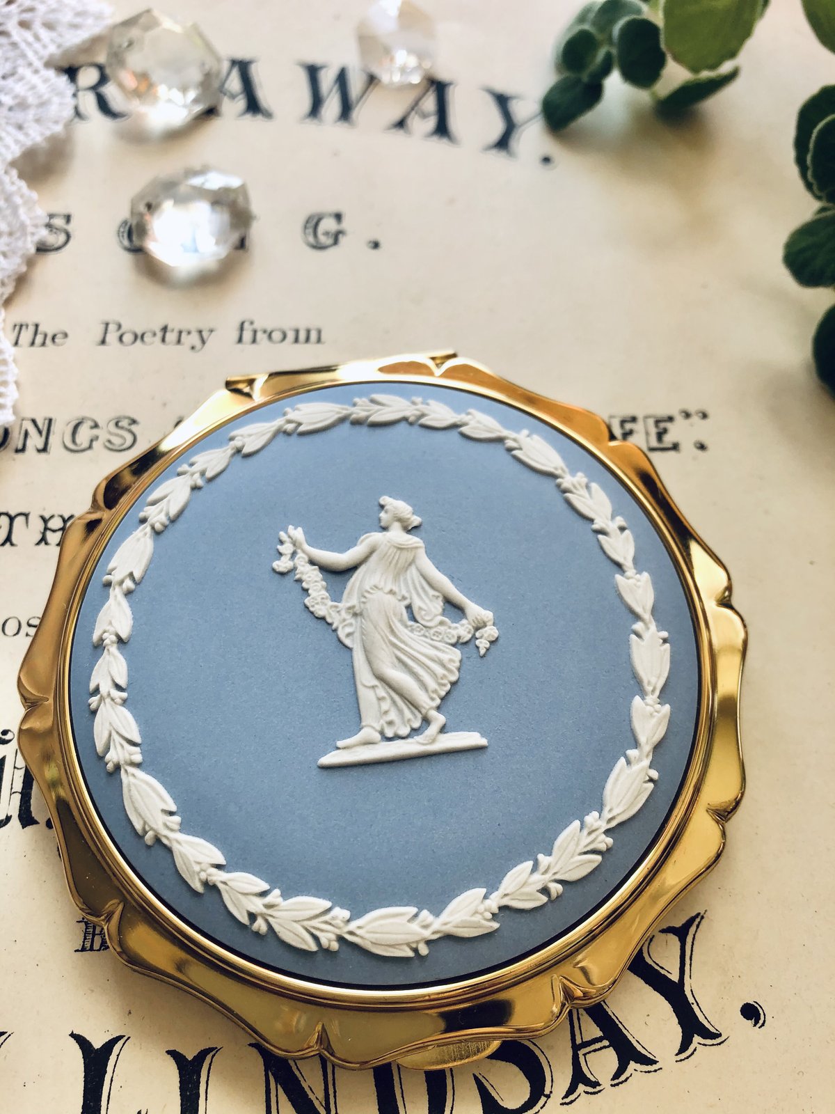 ○ab-84/ストラットン×ウェッジウッド ジャスパーのコンパクト  