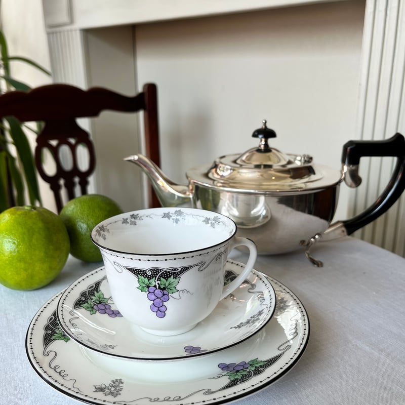 ○sh-41/Shelley アール・デコのトリオ カップ＆ソーサー＋プレート