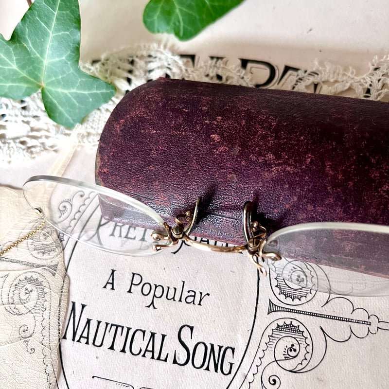 ○o-124/フィンチ眼鏡とメガネケースセット | PISKEY -イギリスの