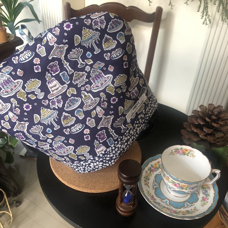 ◇ht-1/英国製リバティプリント使用のティーコージー ＜High Tea